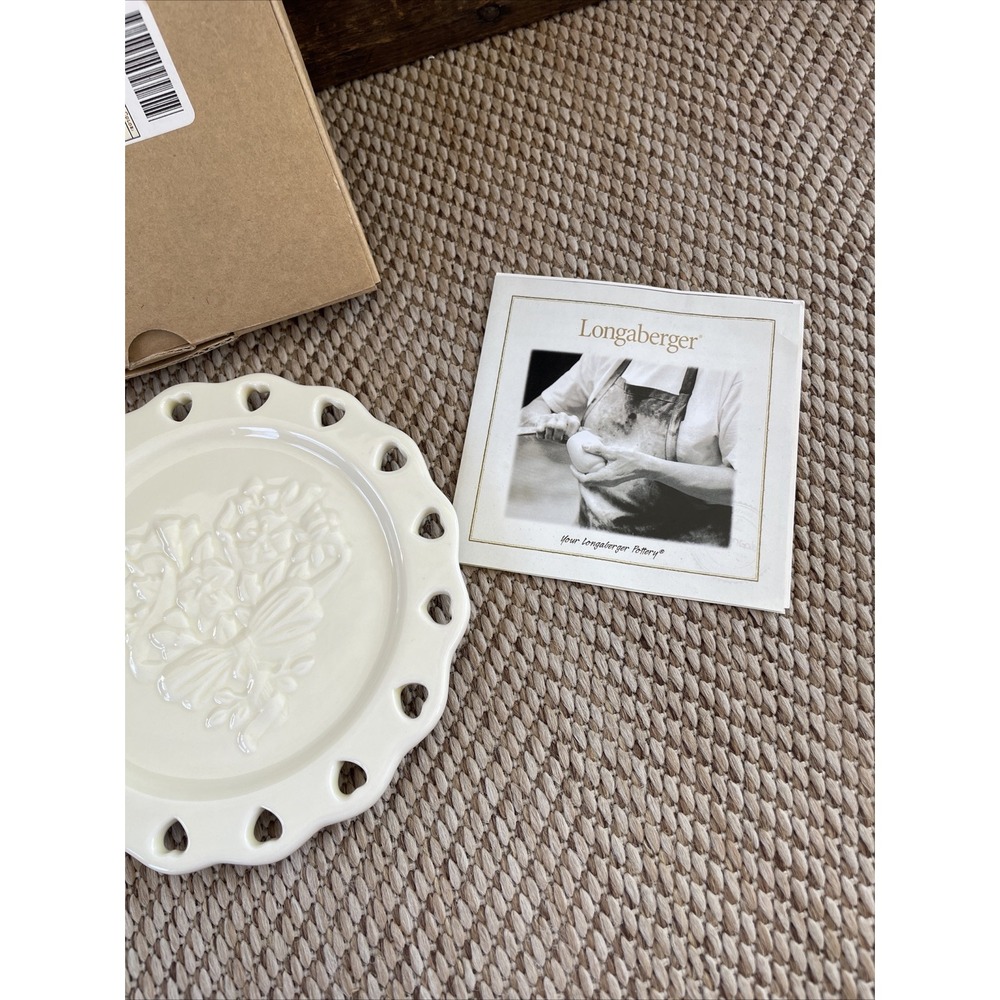 Longaberger Sweetheart Pottery Candle Plate & Ribbon Ivory Cream - Picture 5 of 5